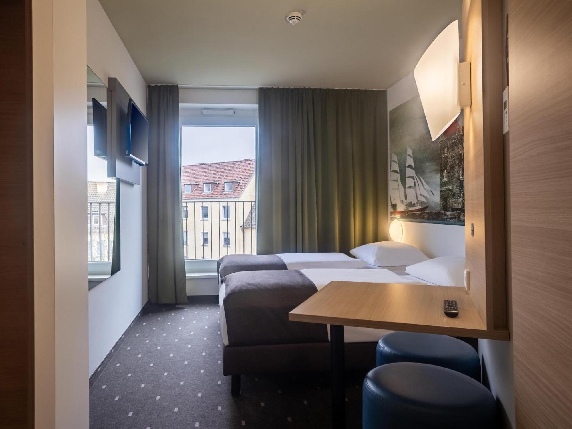 B&B Hotel Bremerhaven Bagian luar foto